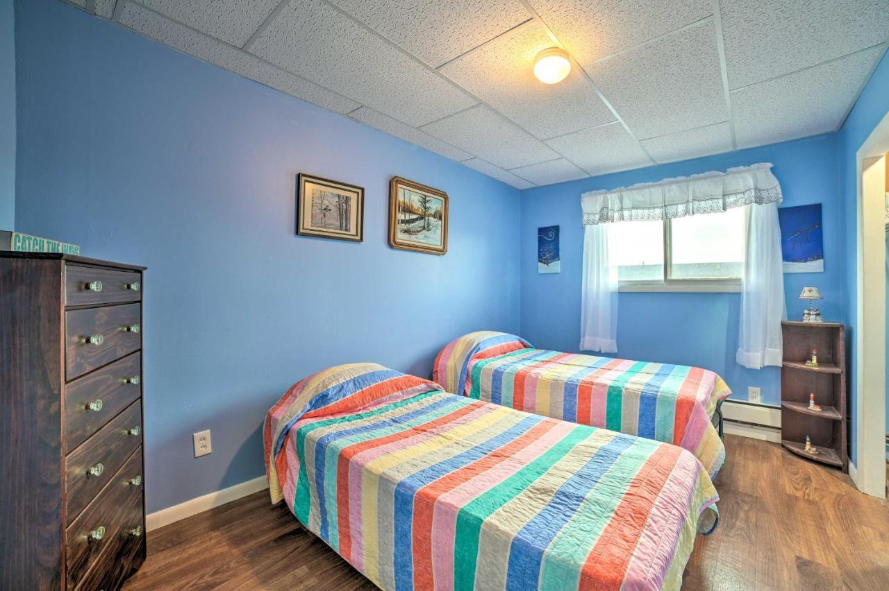 Walkable St Ignace Condo With Lake Huron Views Saint-Ignace Extérieur photo