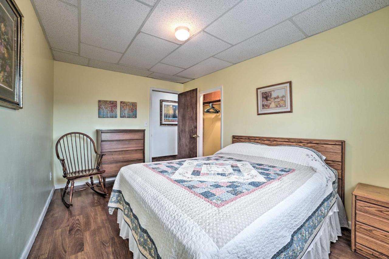 Walkable St Ignace Condo With Lake Huron Views Saint-Ignace Extérieur photo