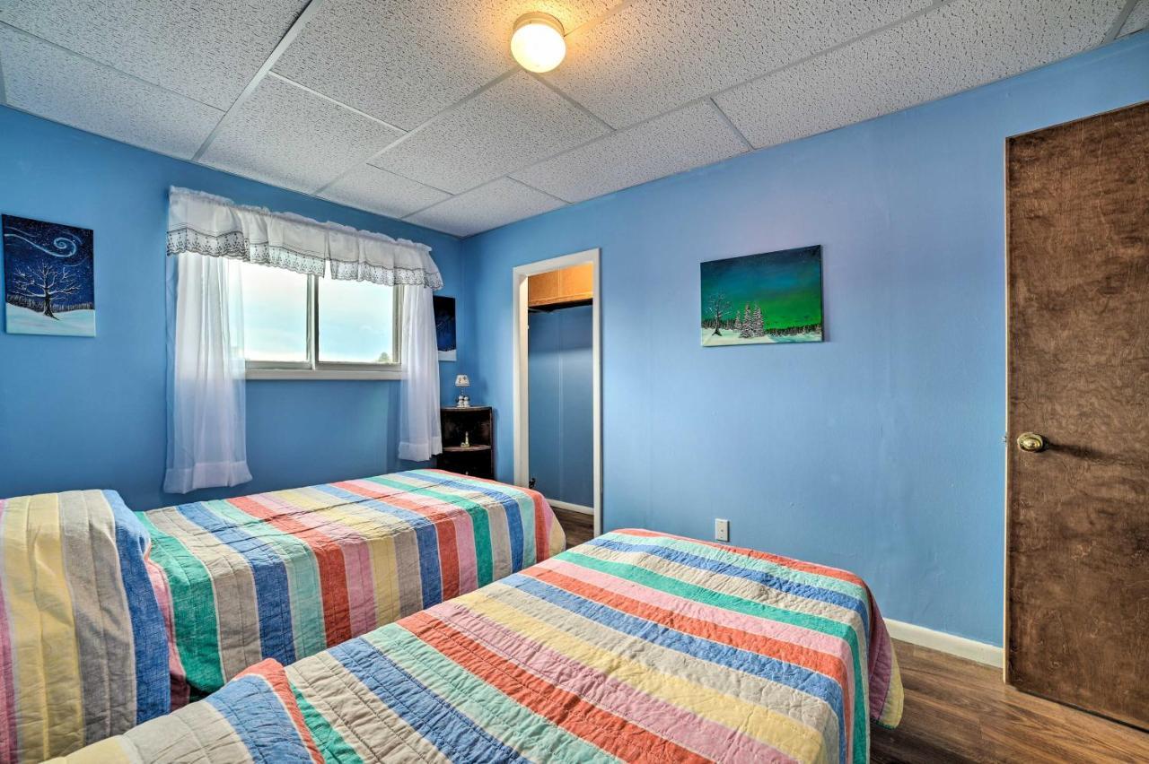 Walkable St Ignace Condo With Lake Huron Views Saint-Ignace Extérieur photo